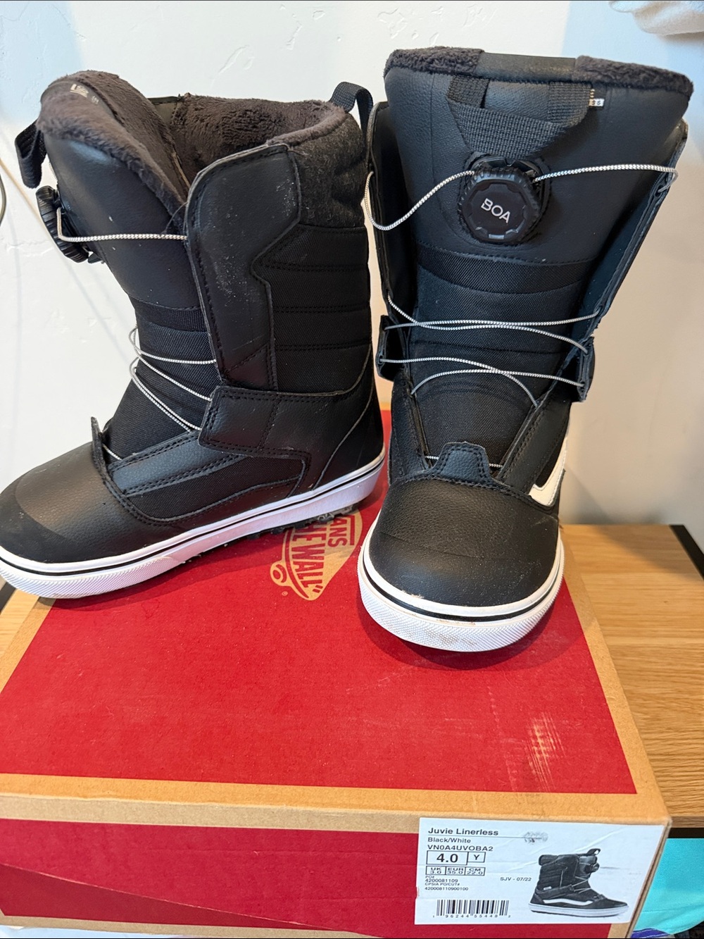 Vans Kids Black Snow Boots with BOA Lacing